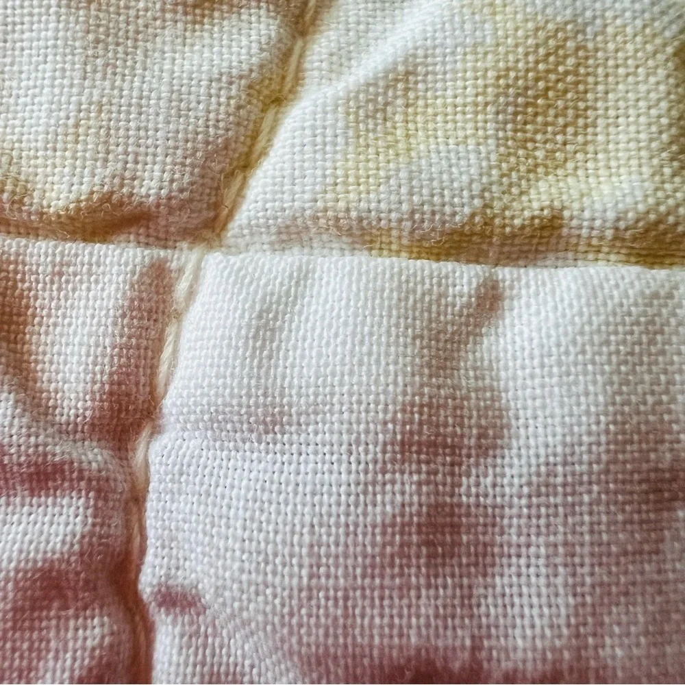 Vintage 1980s Handmade Quilt – 66” x 81” – Peach & Cream Geometric Design